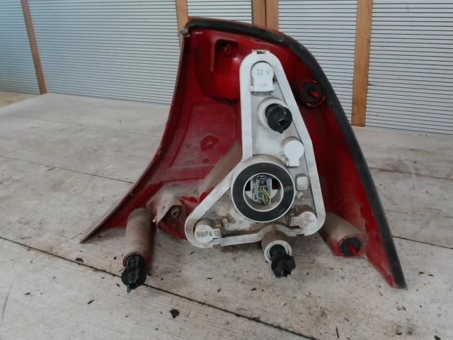 bontott FORD FOCUS I Bal Hátsó Lámpa