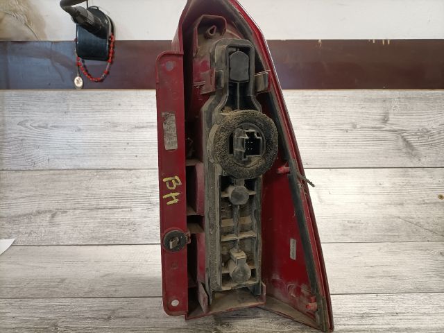 bontott FORD FOCUS I Bal Hátsó Lámpa