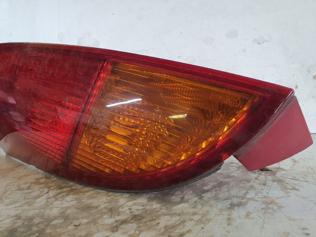 bontott FORD FOCUS I Bal Hátsó Lámpa