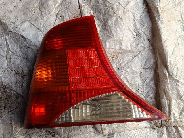 bontott FORD FOCUS I Bal Hátsó Lámpa