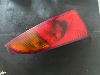 bontott FORD FOCUS I Bal Hátsó Lámpa