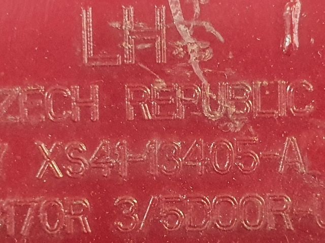 bontott FORD FOCUS I Bal Hátsó Lámpa