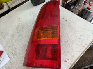 bontott FORD FOCUS I Bal Hátsó Lámpa