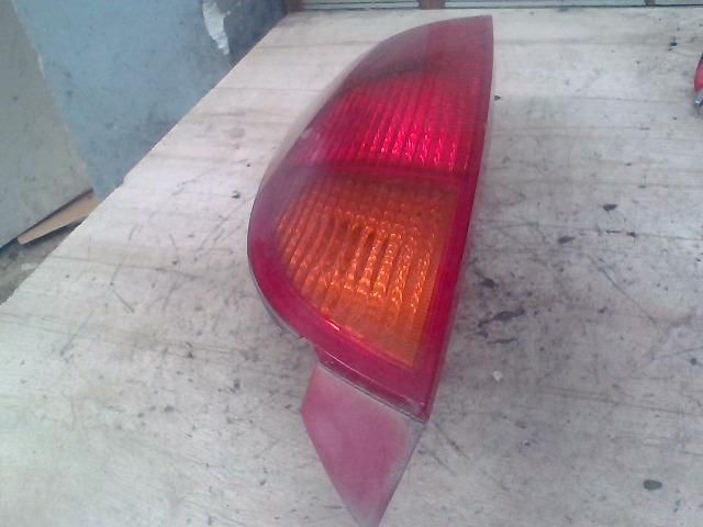 bontott FORD FOCUS I Bal Hátsó Lámpa