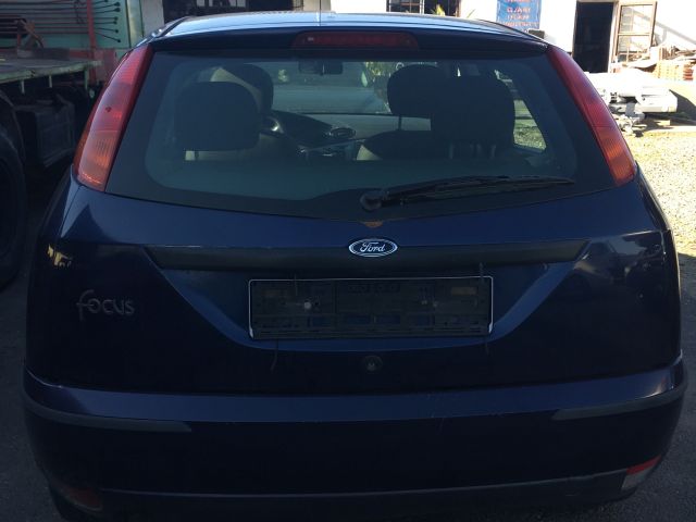 bontott FORD FOCUS I Bal hátsó Vízlehúzó Gumicsík