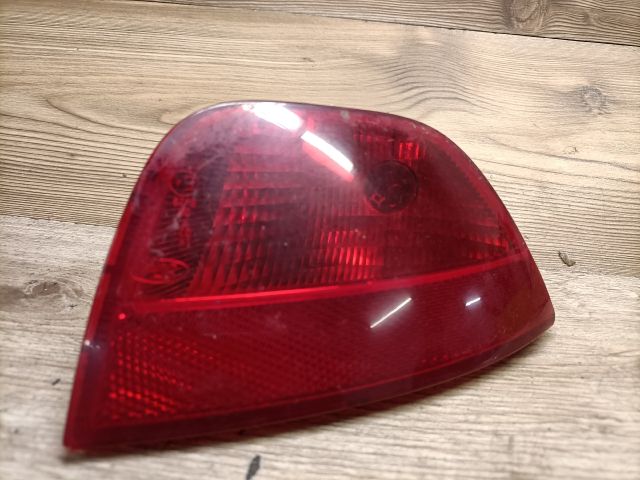 bontott FORD FOCUS I Bal Ködzárófény