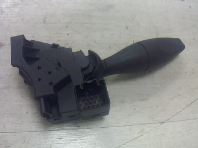 bontott FORD FOCUS I Bal Kormánykapcsoló Irányjelző