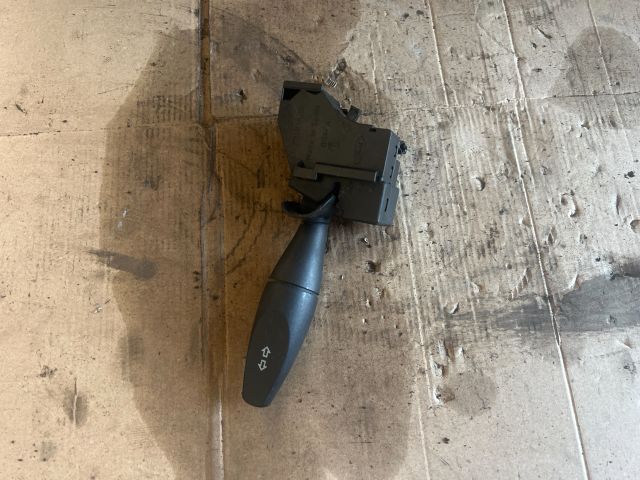 bontott FORD FOCUS I Bal Kormánykapcsoló Irányjelző