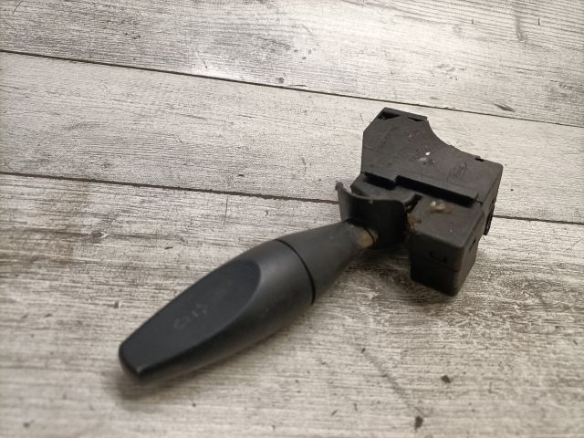 bontott FORD FOCUS I Bal Kormánykapcsoló Irányjelző