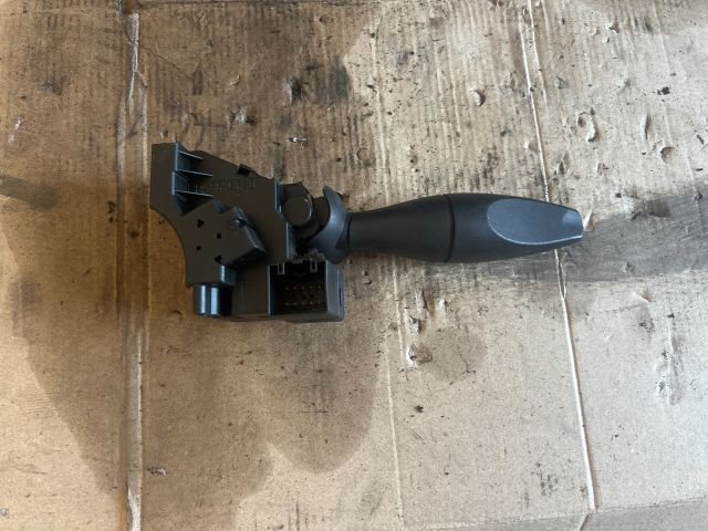 bontott FORD FOCUS I Bal Kormánykapcsoló Irányjelző