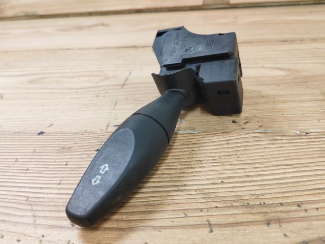 bontott FORD FOCUS I Bal Kormánykapcsoló Irányjelző