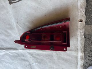 bontott FORD FOCUS I Bal Külső Hátsó Lámpa