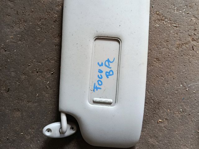 bontott FORD FOCUS I Bal Napellenző