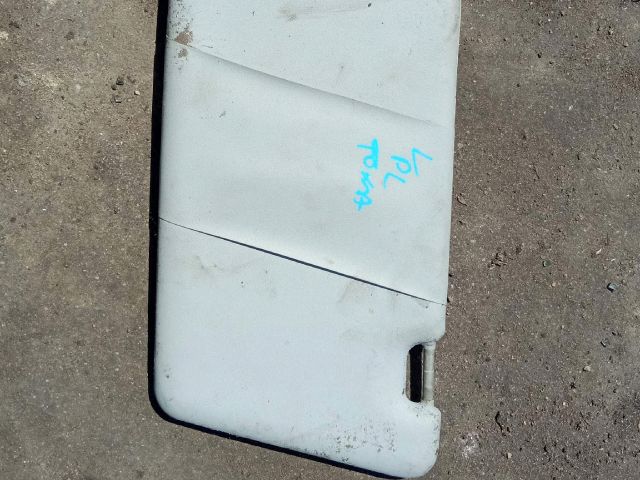 bontott FORD FOCUS I Bal Napellenző