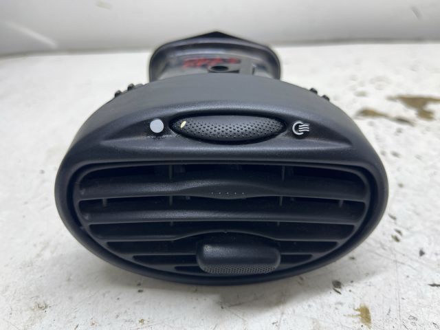 bontott FORD FOCUS I Bal Szellőző