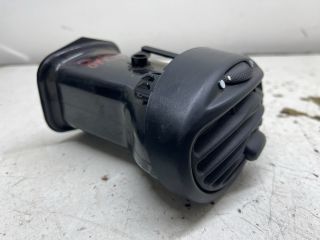 bontott FORD FOCUS I Bal Szellőző