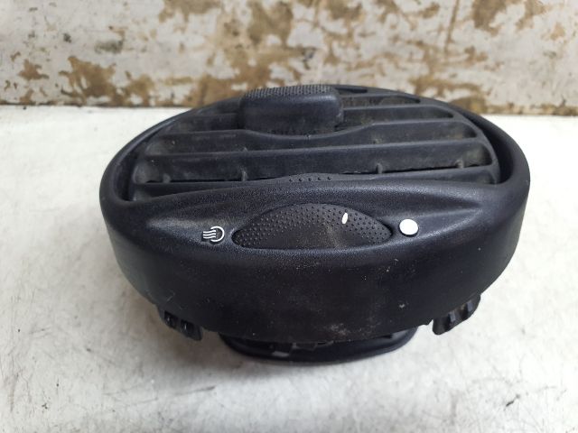 bontott FORD FOCUS I Bal Szellőző