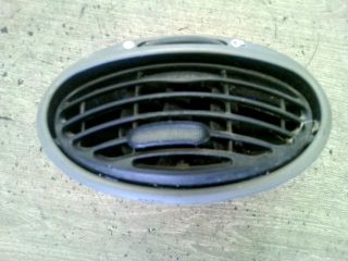 bontott FORD FOCUS I Bal Szellőző