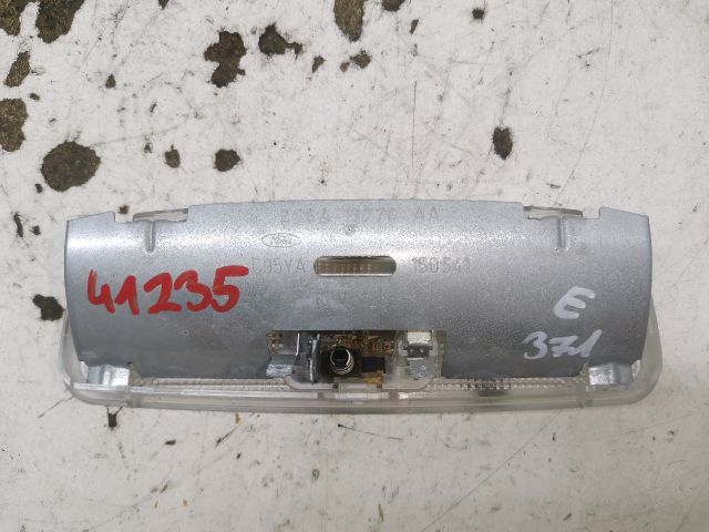 bontott FORD FOCUS I Beltér Világítás Első