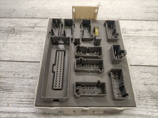 bontott FORD FOCUS I Biztosítéktábla Utastér