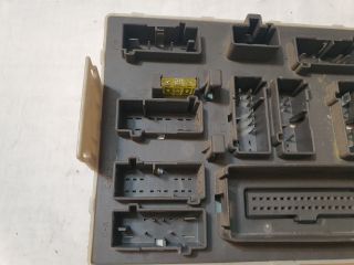 bontott FORD FOCUS I Biztosítéktábla Utastér