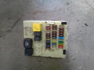 bontott FORD FOCUS I Biztosítéktábla Utastér