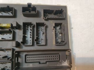 bontott FORD FOCUS I Biztosítéktábla Utastér