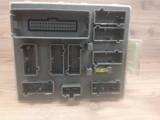 bontott FORD FOCUS I Biztosítéktábla Utastér