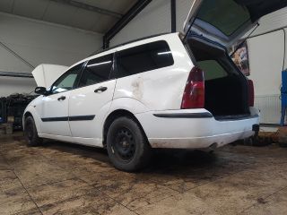 bontott FORD FOCUS I Csomagtér Nyitó Kar / Gomb