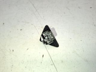 bontott FORD FOCUS I Csomagtér Nyitó Kar / Gomb