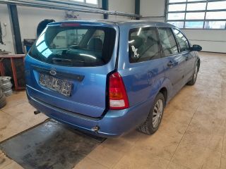 bontott FORD FOCUS I Csomagtér Roló