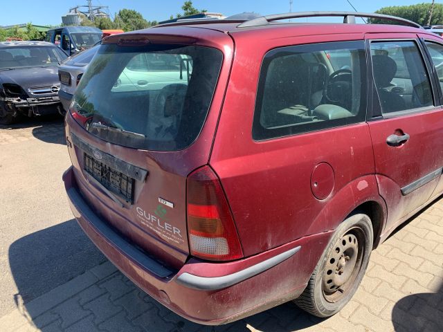 bontott FORD FOCUS I Csomagtér Roló