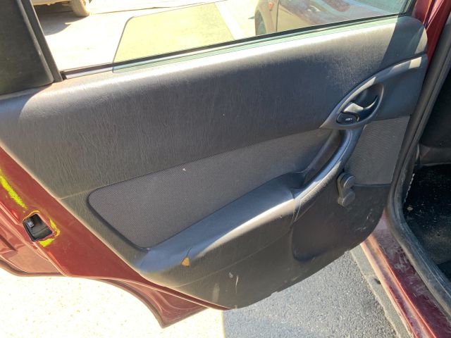 bontott FORD FOCUS I Csomagtér Roló