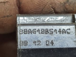 bontott FORD FOCUS I Csomagtérajtó Kapcsoló