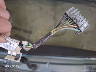 bontott FORD FOCUS I Csomagtérajtó (Részeivel)