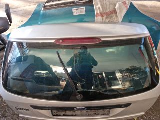 bontott FORD FOCUS I Csomagtérajtó (Részeivel)
