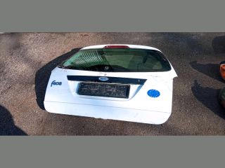 bontott FORD FOCUS I Csomagtérajtó (Részeivel)