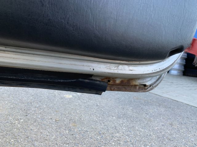 bontott FORD FOCUS I Csomagtérajtó (Részeivel)