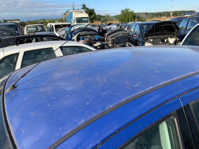 bontott FORD FOCUS I Csomagtérajtó (Részeivel)