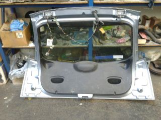 bontott FORD FOCUS I Csomagtérajtó (Üres lemez)