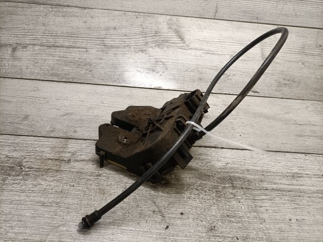 bontott FORD FOCUS I Csomagtérajtó Zárszerkezet