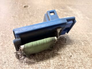 bontott FORD FOCUS I Előtét Ellenállás Fűtőmotor