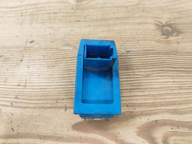 bontott FORD FOCUS I Előtét Ellenállás Fűtőmotor