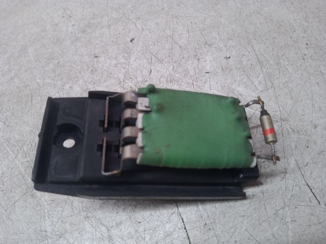 bontott FORD FOCUS I Előtét Ellenállás Fűtőmotor