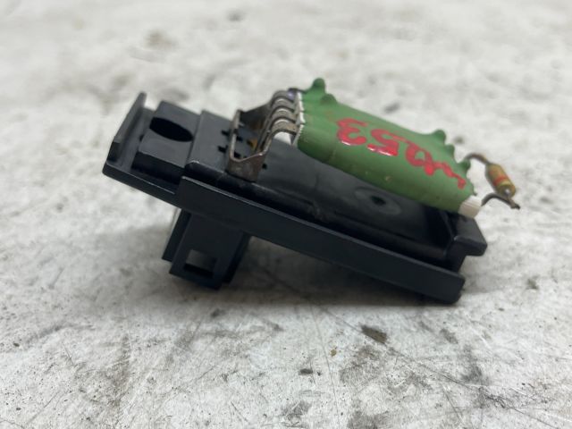 bontott FORD FOCUS I Előtét Ellenállás Fűtőmotor