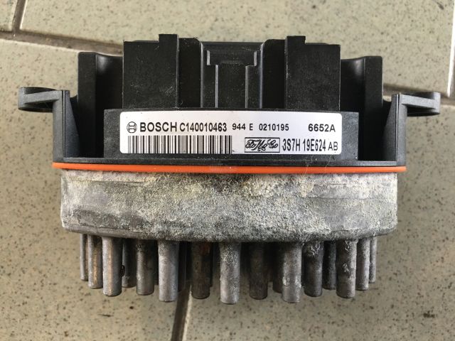 bontott FORD FOCUS I Előtét Ellenállás Fűtőmotor