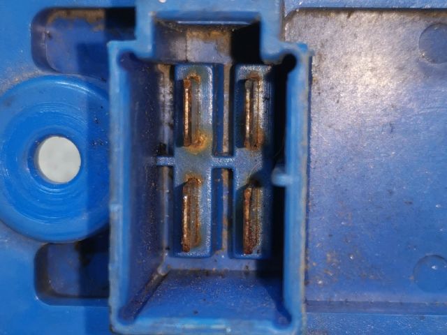 bontott FORD FOCUS I Előtét Ellenállás Fűtőmotor