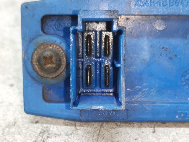 bontott FORD FOCUS I Előtét Ellenállás Fűtőmotor