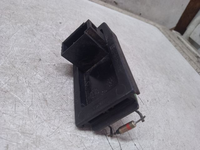 bontott FORD FOCUS I Előtét Ellenállás Fűtőmotor