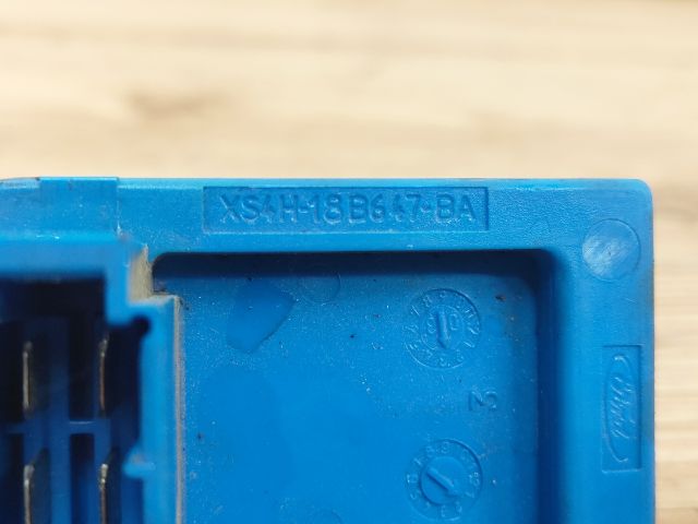 bontott FORD FOCUS I Előtét Ellenállás Fűtőmotor